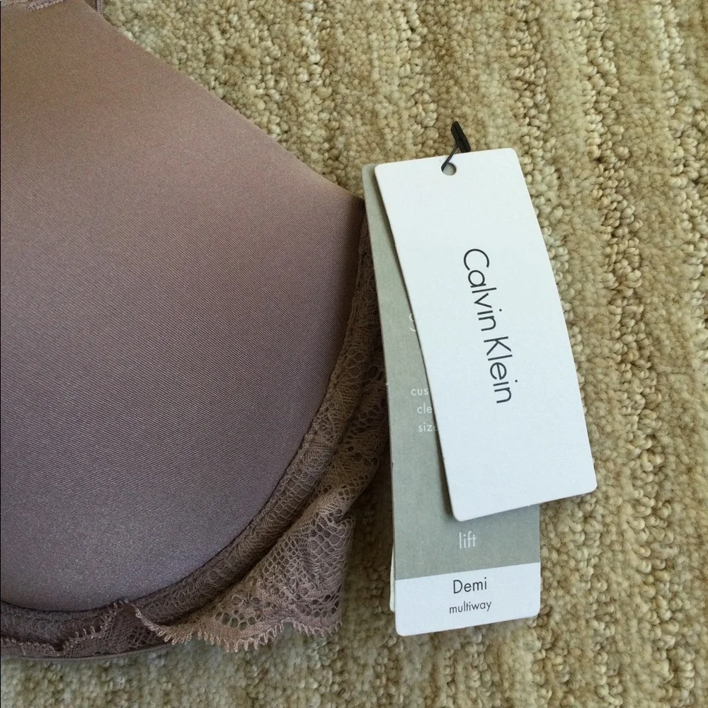 NWT Calvin Klein Seductive Comfort Lace Demi Lift Multiway Bra QF1444 Gray 34D
